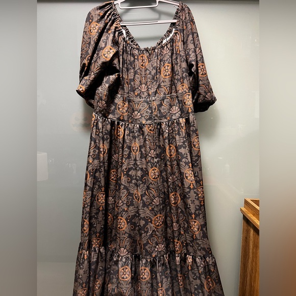 PinUpGirl clothing PUG Molly Gown in Royal Woods. Size 4xl - Picture 9 of 10